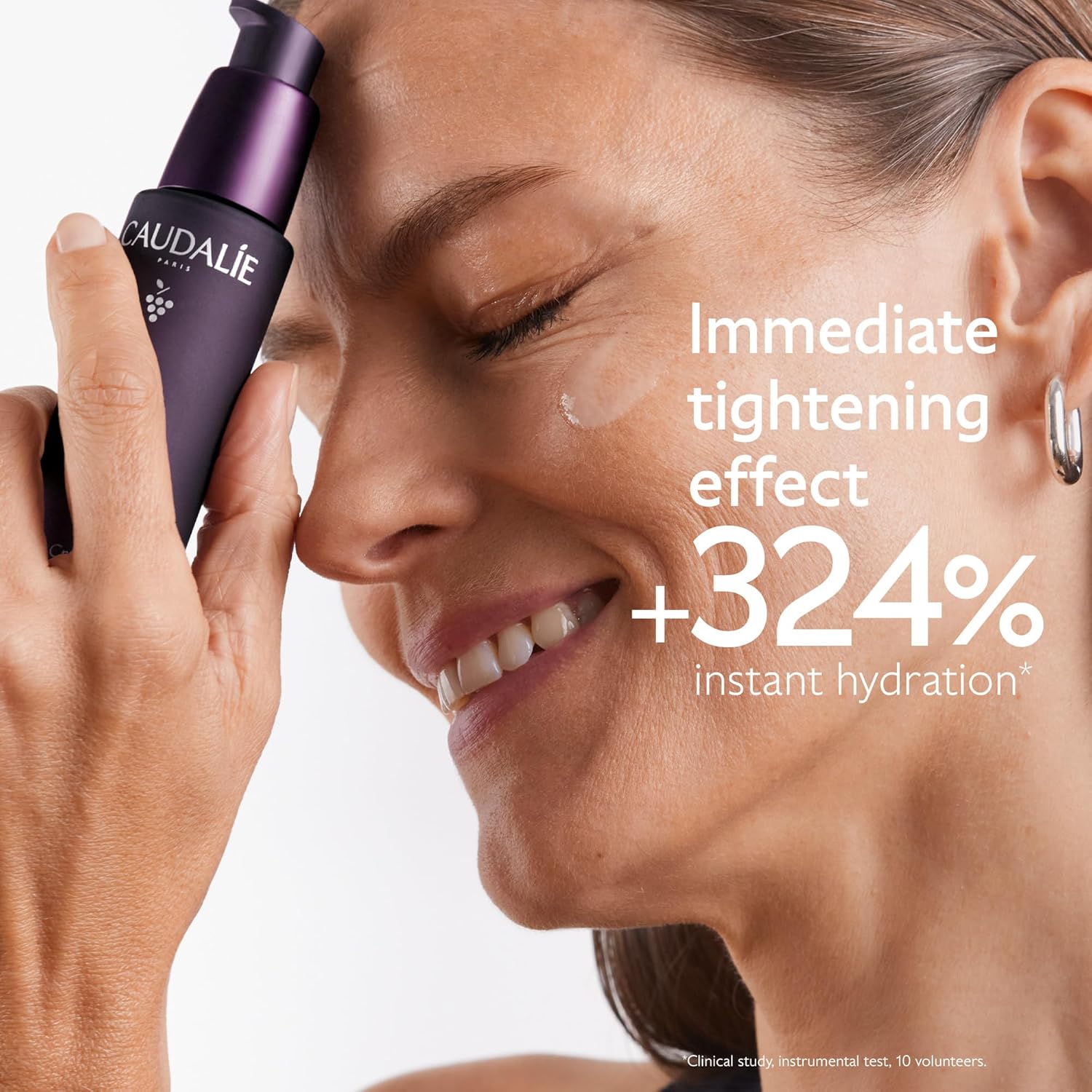 Revitalize Your Skin with Premier Cru Anti-Aging Serum - Infused with Niacinamide and Hyaluronic Acid - 30 Ml